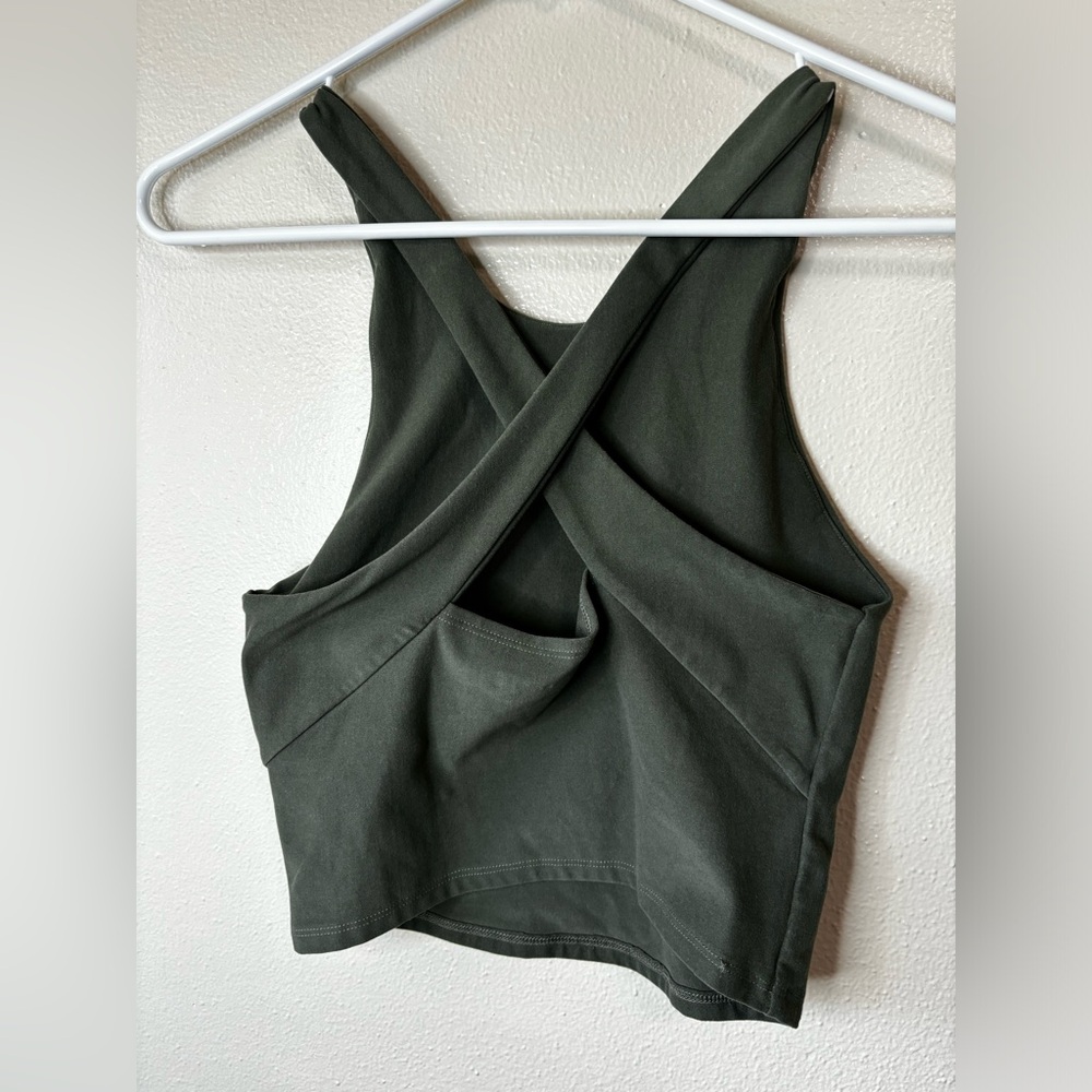 A&F XS SUPER SOFT CROPPED TANK